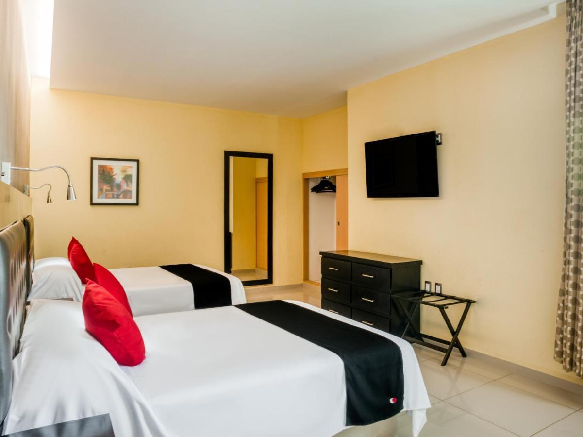 Veracruz Suites Hotel Екстер'єр фото