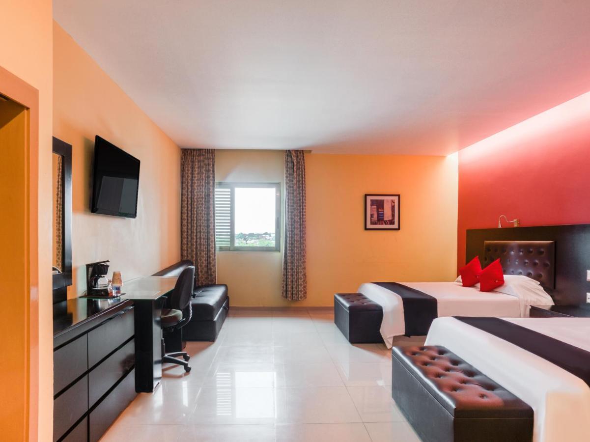 Veracruz Suites Hotel Екстер'єр фото