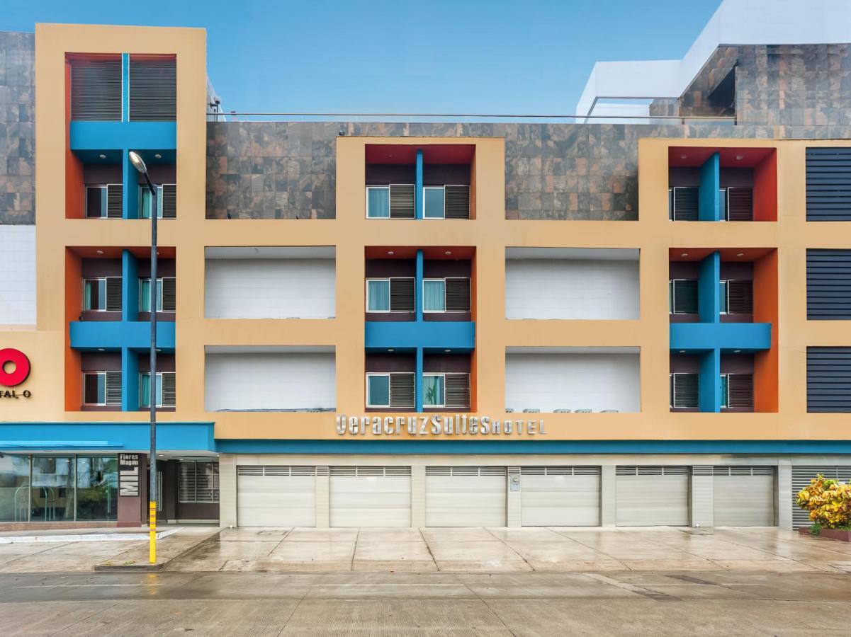 Veracruz Suites Hotel Екстер'єр фото