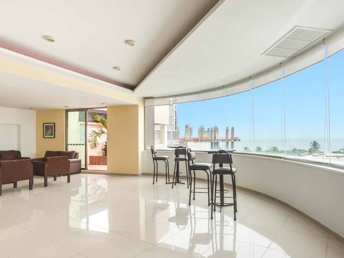 Veracruz Suites Hotel Екстер'єр фото